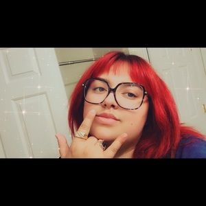 Meet your Posher, Kenidi